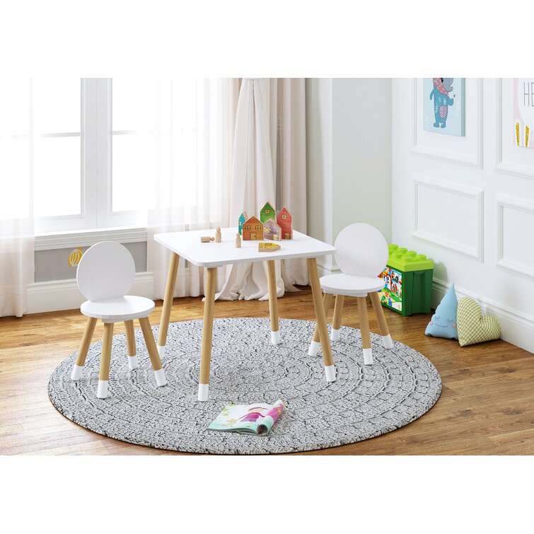 Childrens rectangular outlet table and chairs